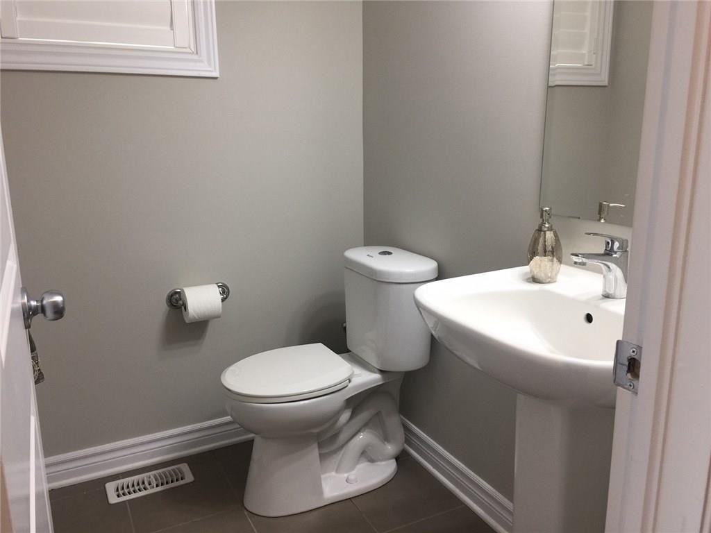 892 Kilbirnie Dr - Photo 3 of 15