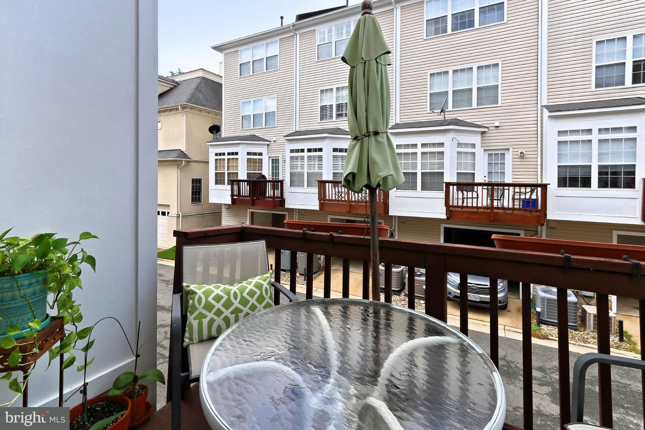 5127 Gardner Dr - Photo 2 of 30