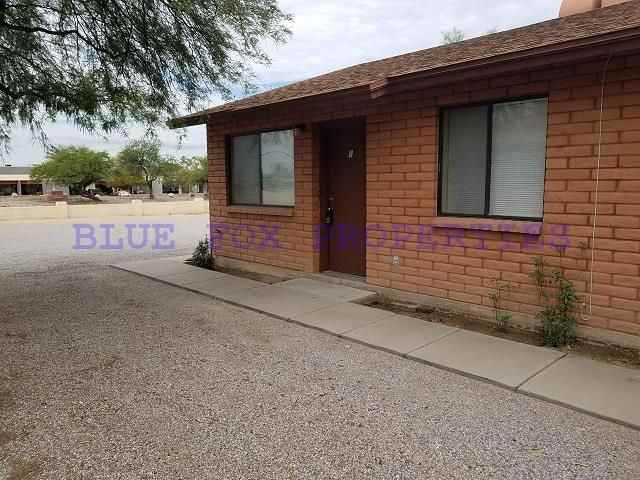 1841 S Campbell Ave #1 - Photo 3 of 14