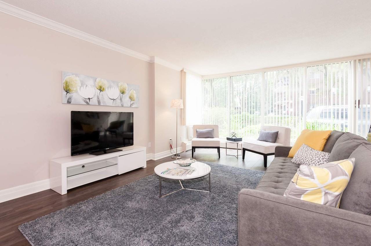 5220 Canadiana Apts. - Photo 3 of 20