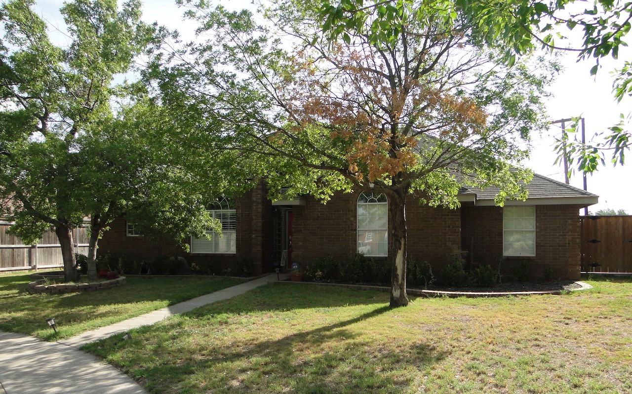 3300 Rosemont Dr - Photo 2 of 26