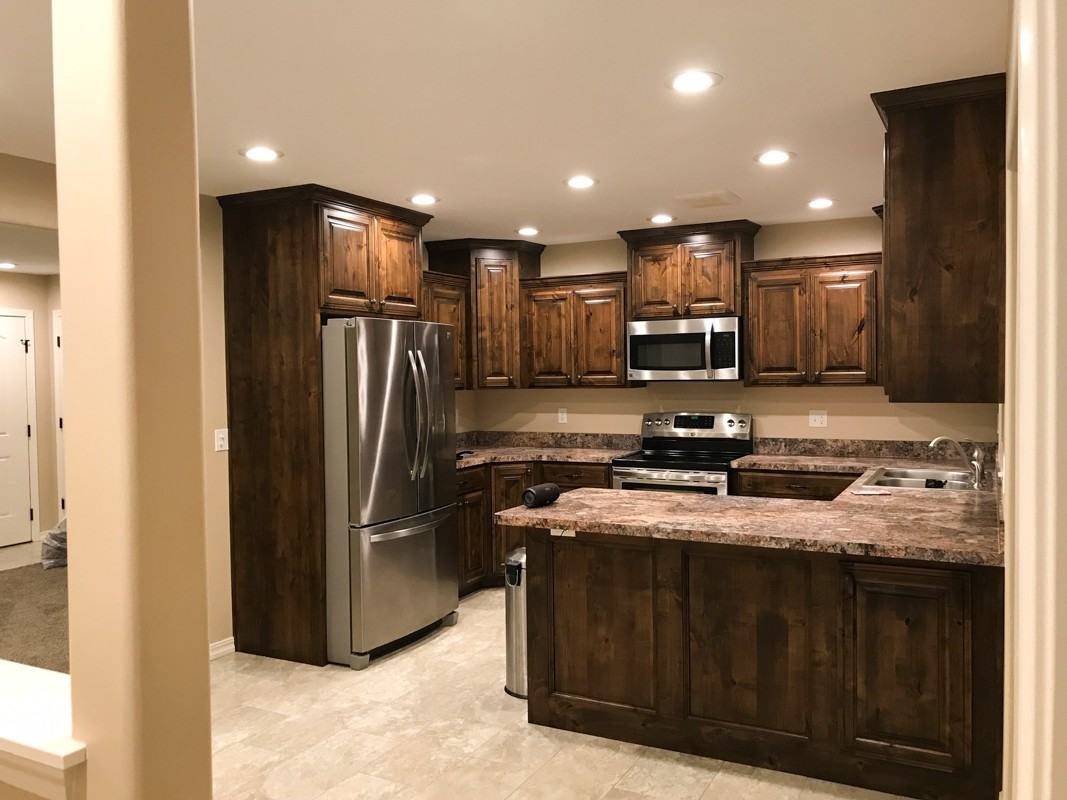 599 Crestview Ave - Photo 2 of 13