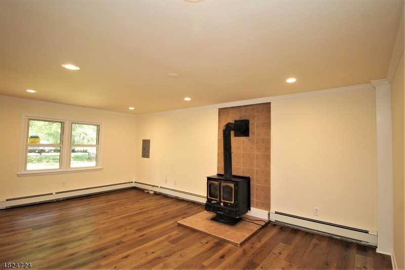 266 Dover Chester Rd - Photo 3 of 20