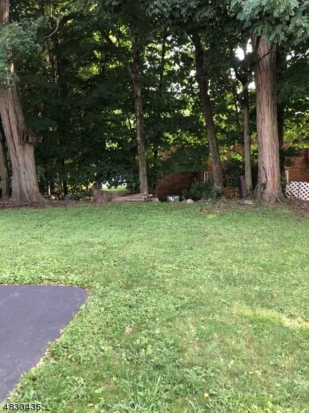 100 Hunter Pl - Photo 2 of 12