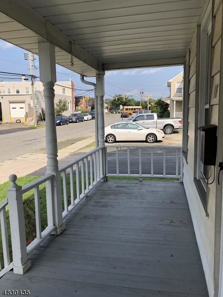 100 Hunter Pl - Photo 3 of 12