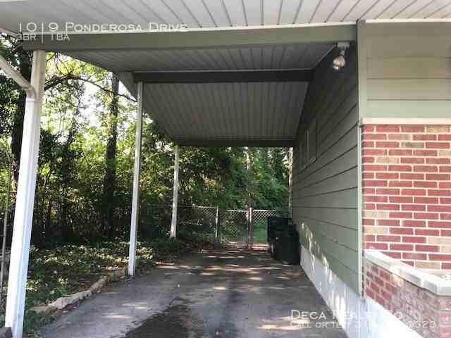 1019 Ponderosa Dr - Photo 3 of 13