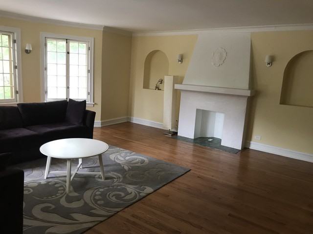 7447 N Hoyne Ave #2 - Photo 3 of 15