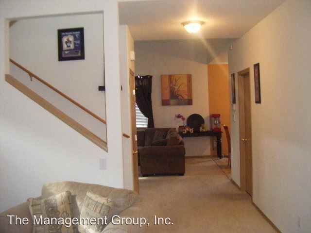 17304 SE 21st Way - Photo 2 of 15