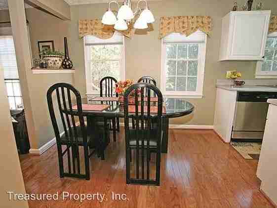 3 Sugar Creek Ct - Photo 3 of 7