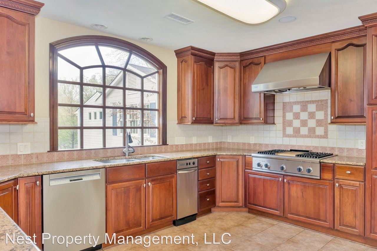 1618 Westwood Rd - Photo 3 of 25