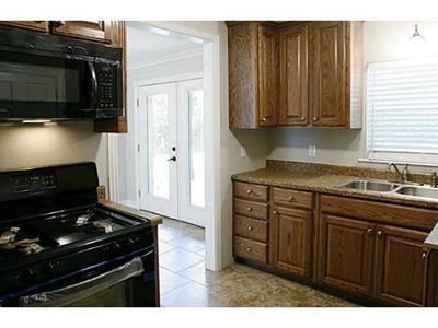3918 Hawick Ln - Photo 2 of 19