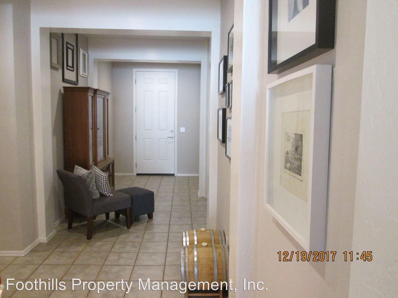 616 Bootleg Rd - Photo 3 of 12