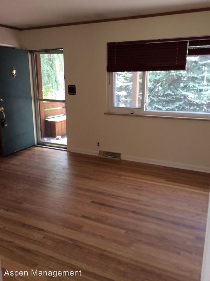 620 Yale Rd - Photo 3 of 16