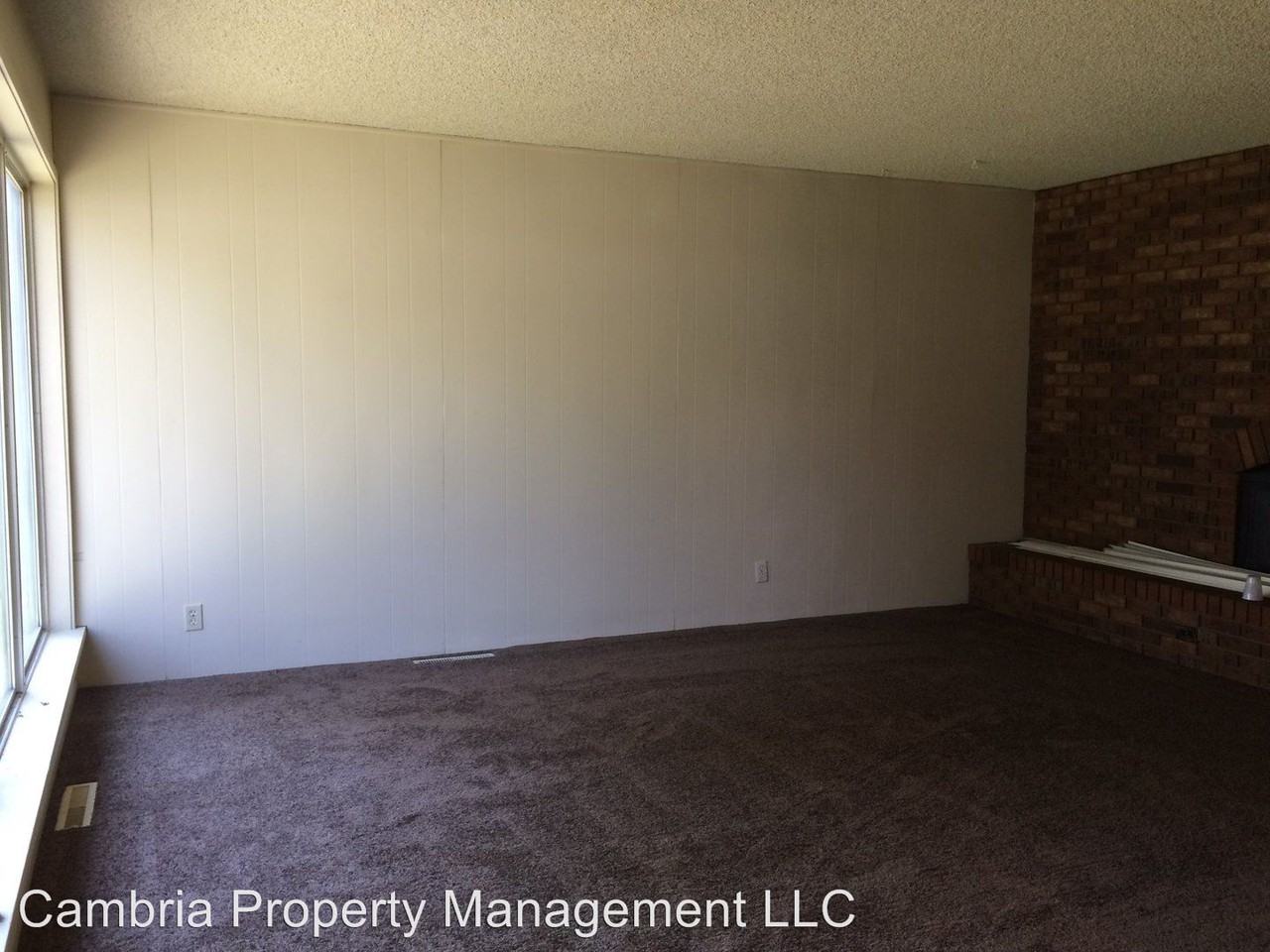 1243 Capistrano Dr - Photo 2 of 19