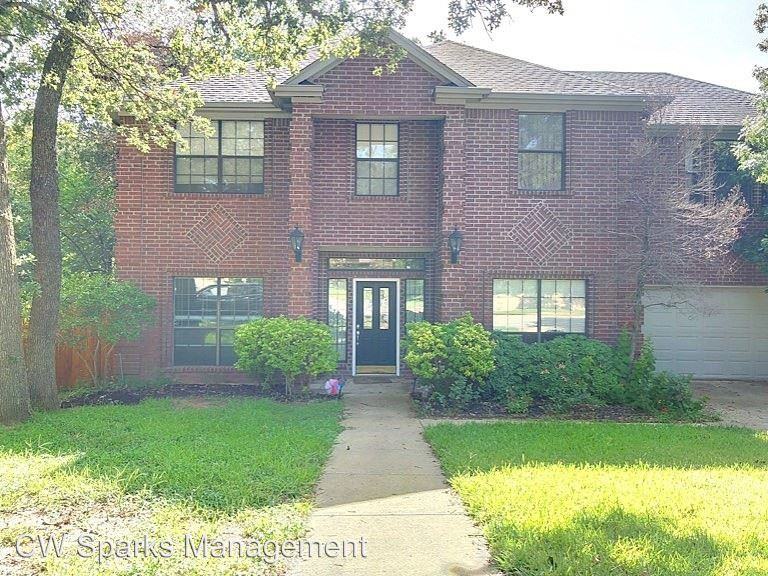 1225 Circle Ln - Photo 2 of 26