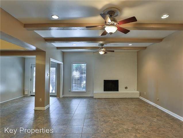 4402 Glenwood Ct - Photo 3 of 6