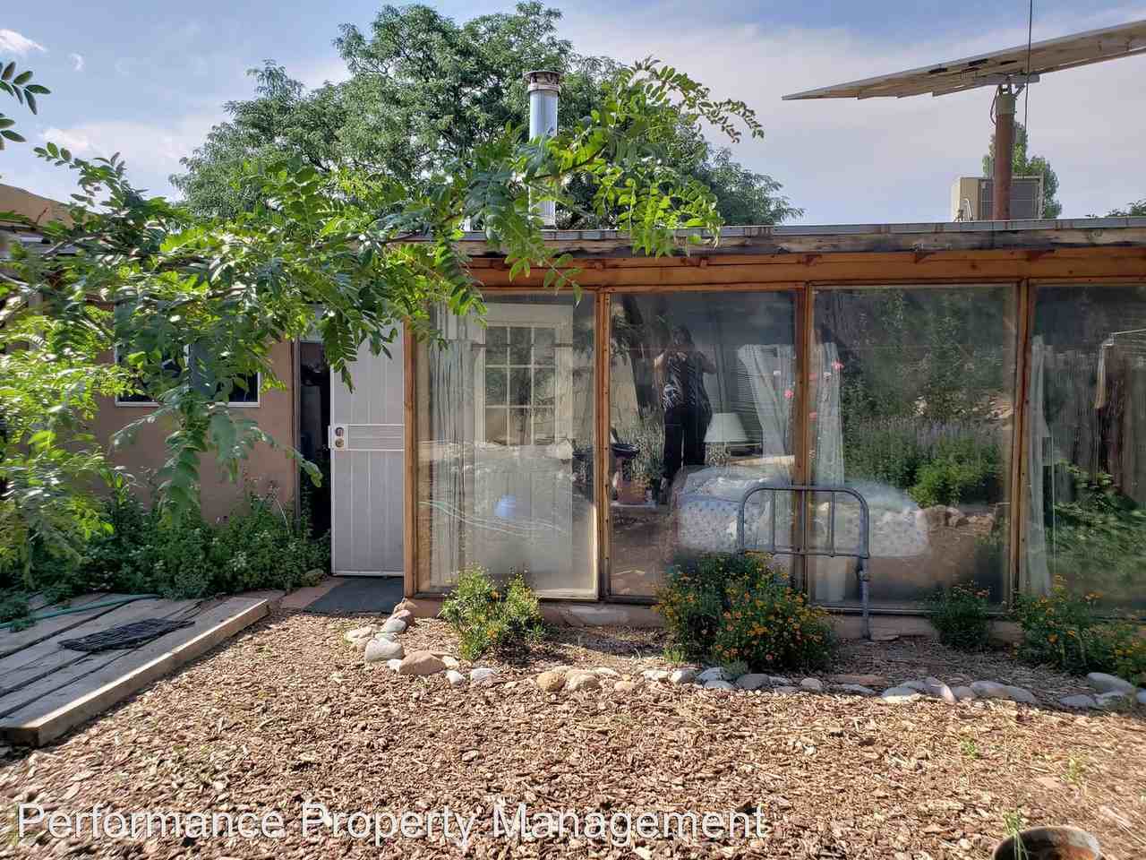 1711 Camino La Canada - Photo 2 of 15