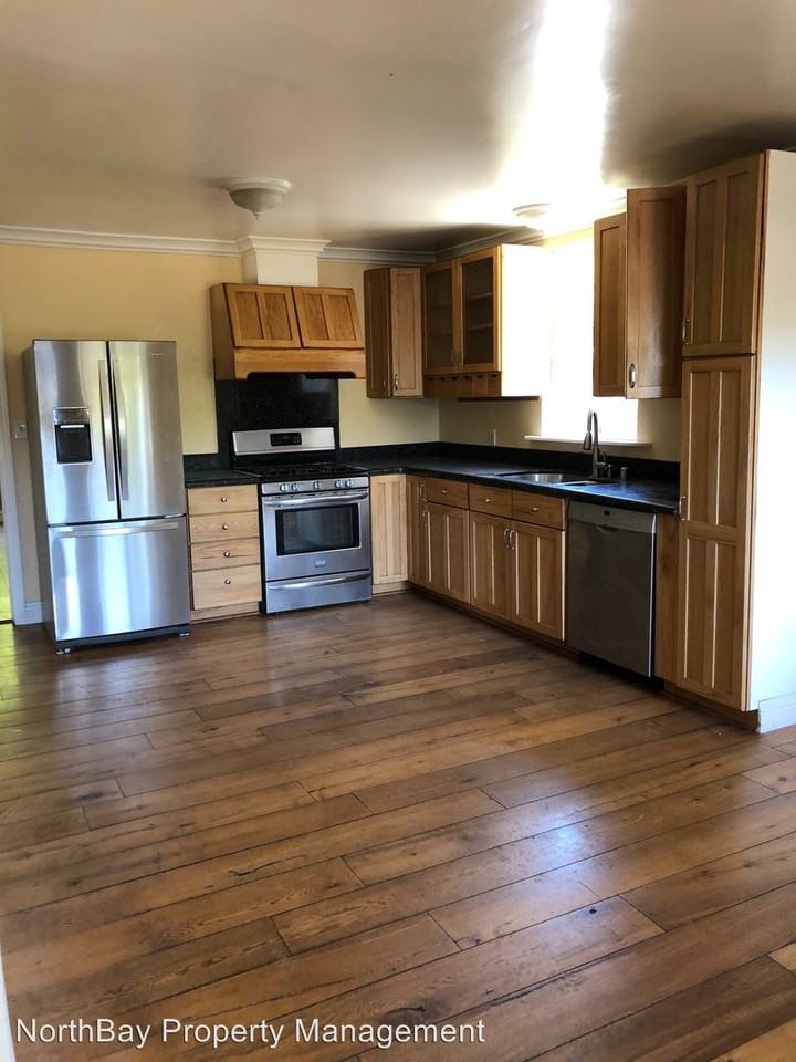 4321 Daywalt Rd - Photo 3 of 8