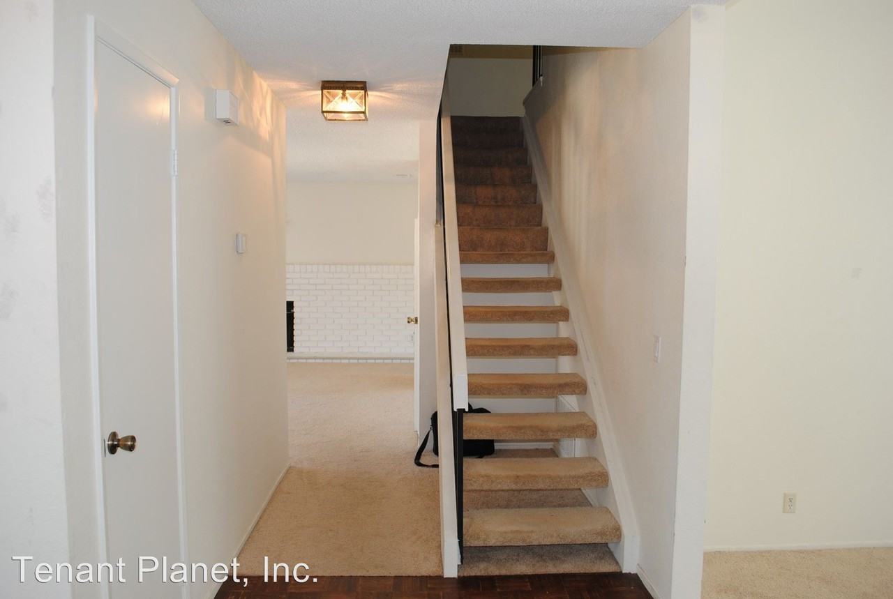 4954 Fontanelle Pl - Photo 3 of 35