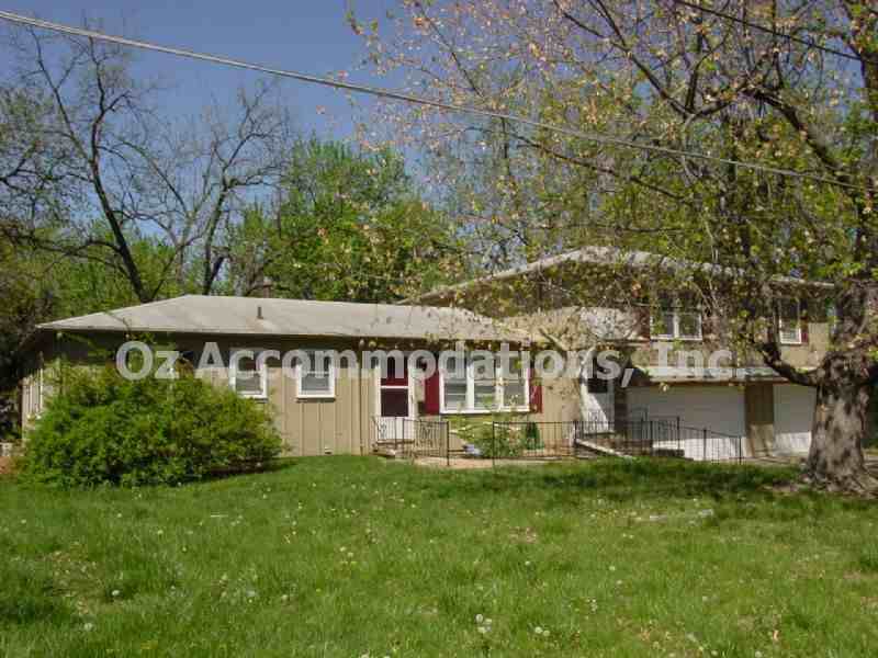 8146 Lowell Ave - Photo 2 of 16