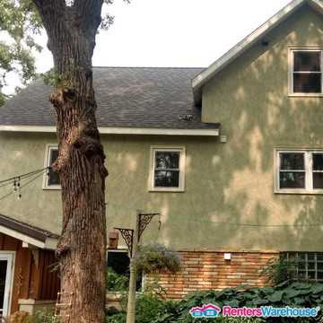 220 4th St S - Photo 2 of 10