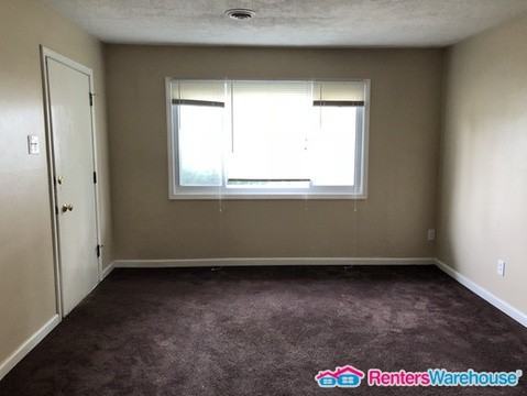 9206 Bataan Dr - Photo 2 of 9