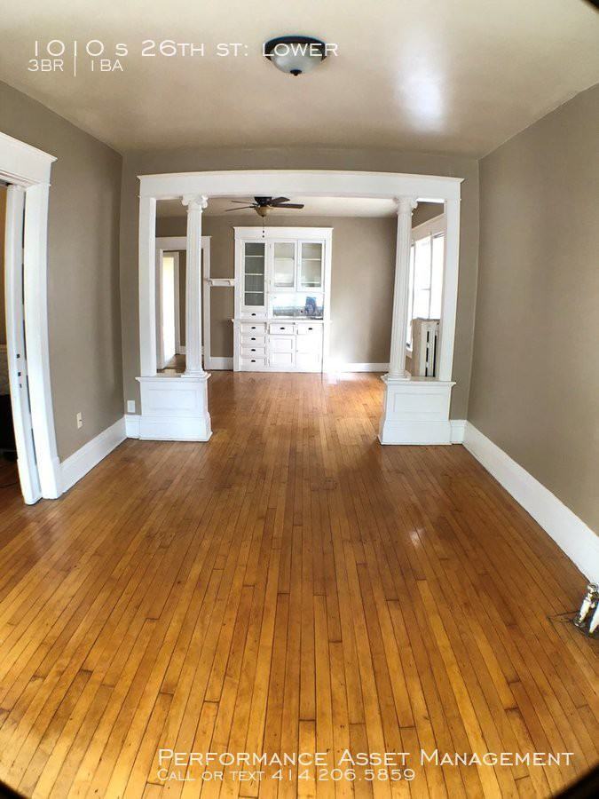 1010 S 26th St - Photo 3 of 12