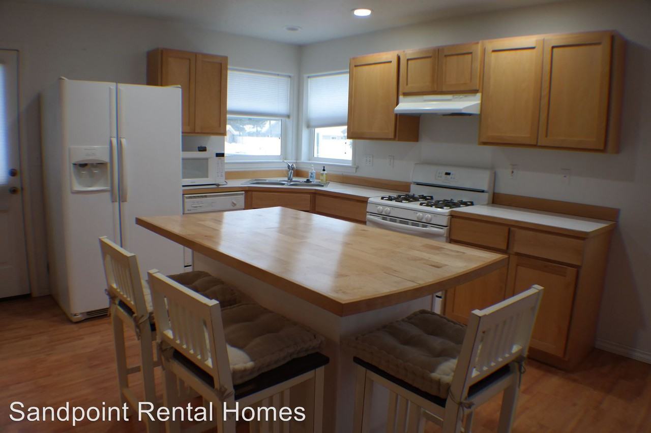 423 Louis Ln - Photo 2 of 15