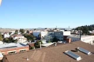 1417 Pomona St - Photo 3 of 10