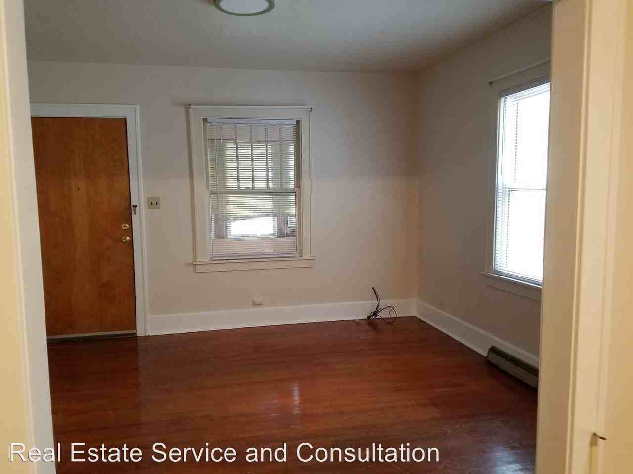 2323 S 13th St - Photo 3 of 5