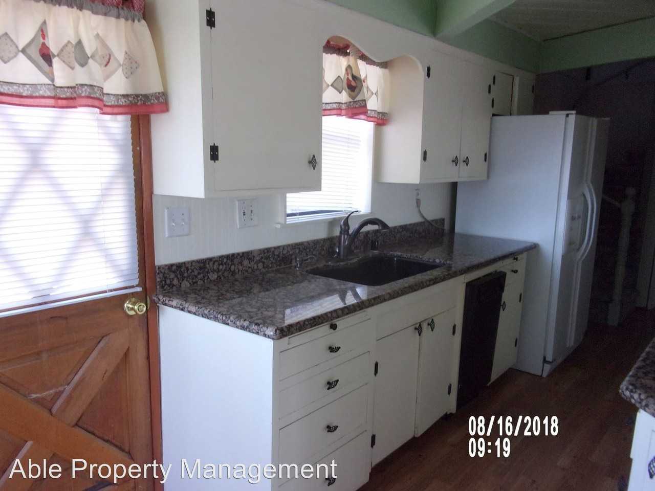 253 Evans Rd - Photo 3 of 7