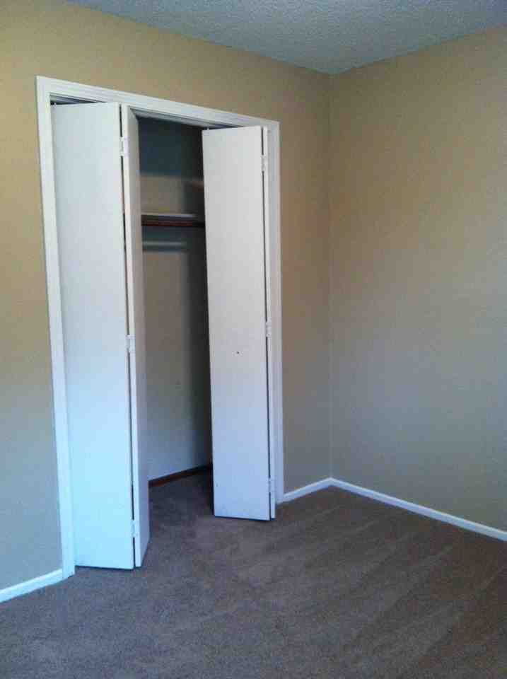 526 SE Hampton St - Photo 2 of 9