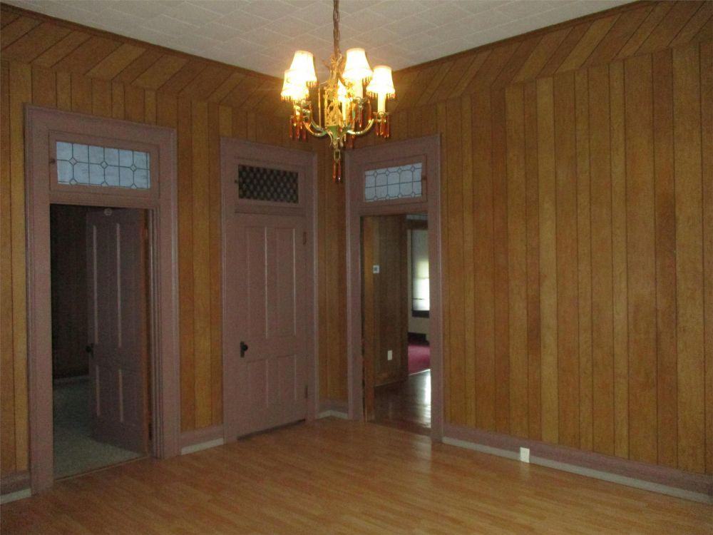 1001 S 4th St - Photo 2 of 9