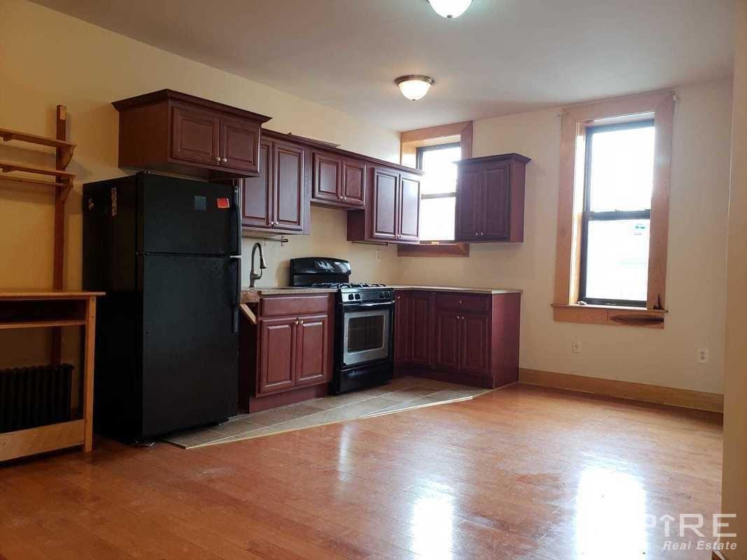 18 E 21st St, New York, NY 11226 2 Bedroom Apartment for Rent PadMapper