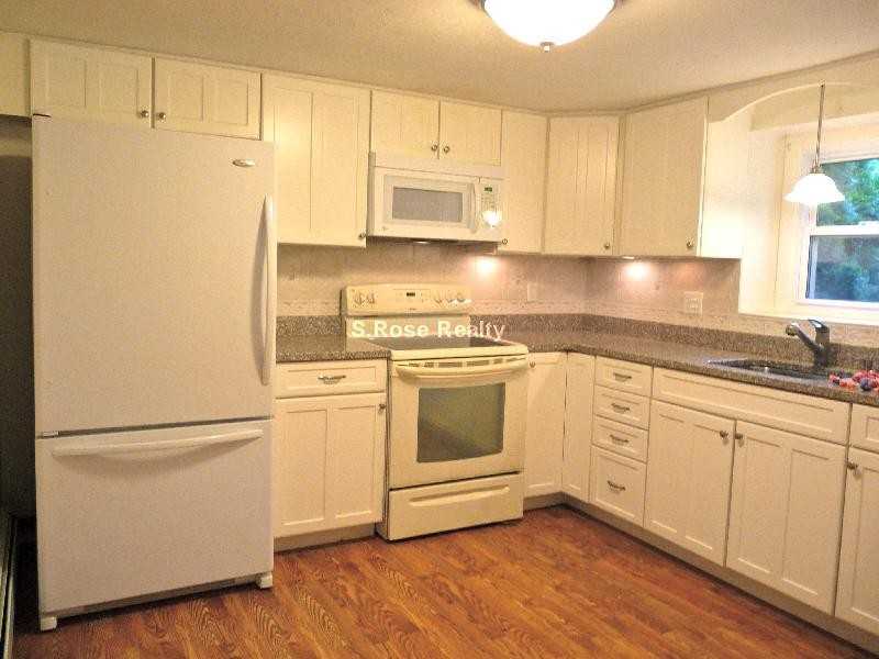 36 W Hill Rd - Photo 3 of 12