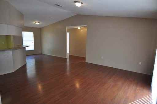 2901 N 12th St - Photo 2 of 6