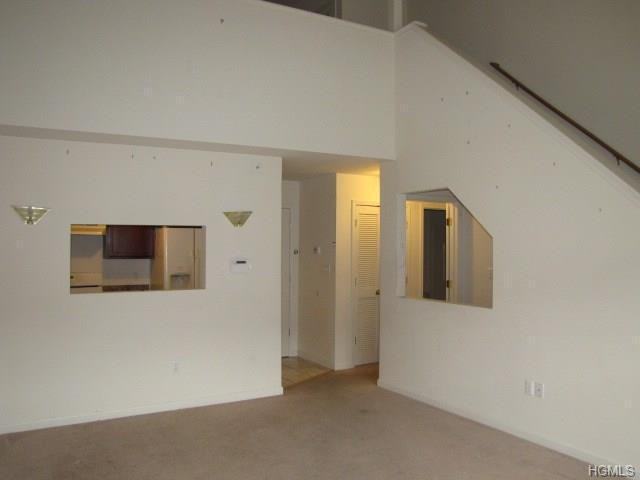 111 Ruth Court - Photo 2 of 12