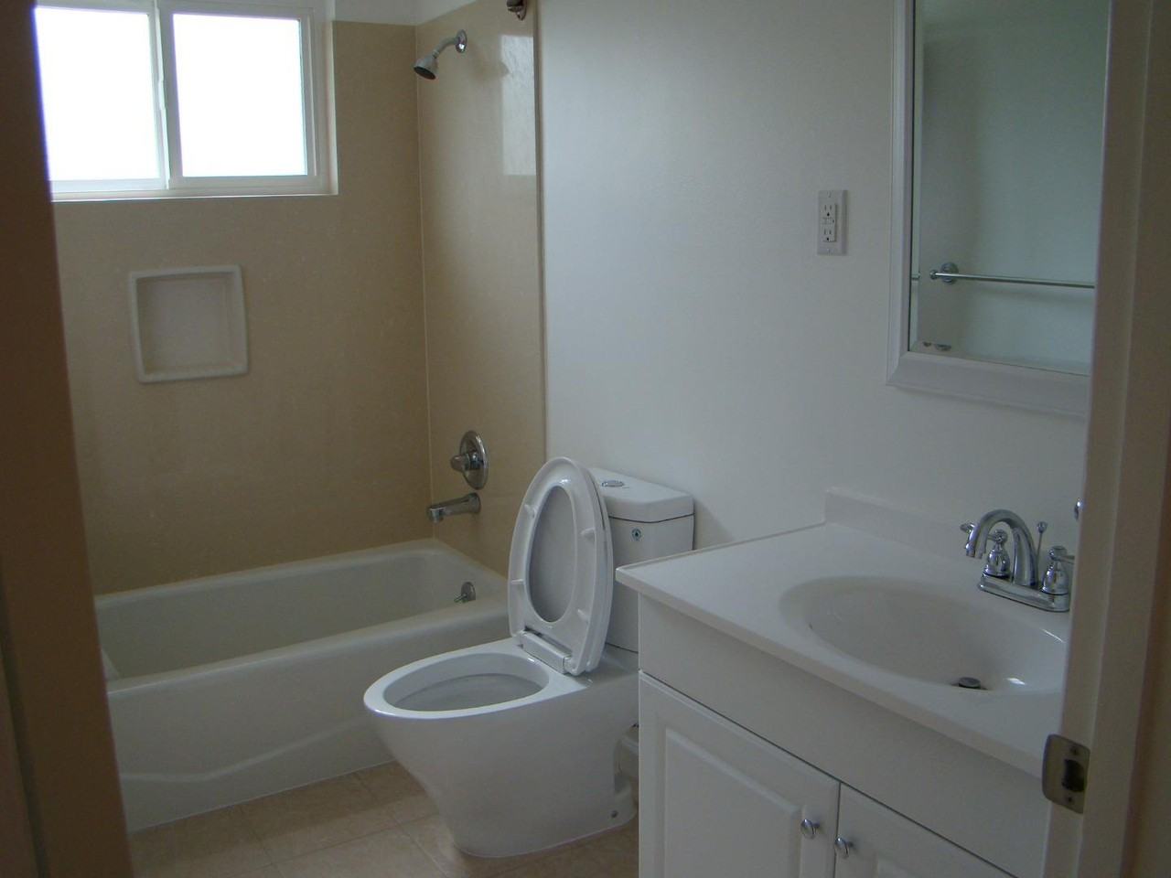 1751 Marco Polo Way - Photo 3 of 6