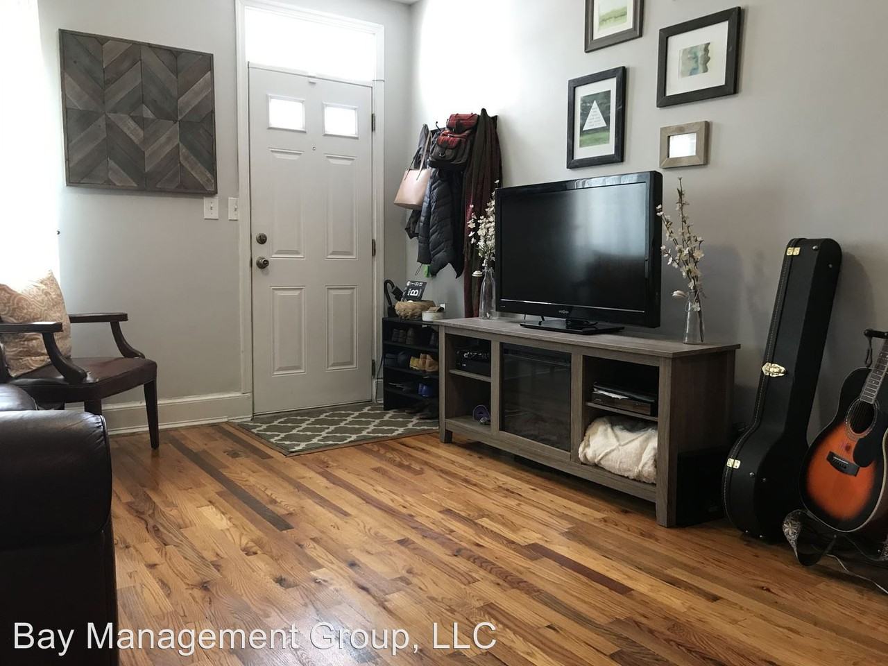 1108 Sterrett St - Photo 3 of 20