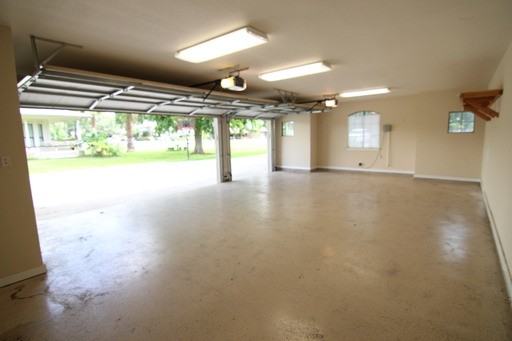 837 Lakeview Trail - Photo 3 of 16
