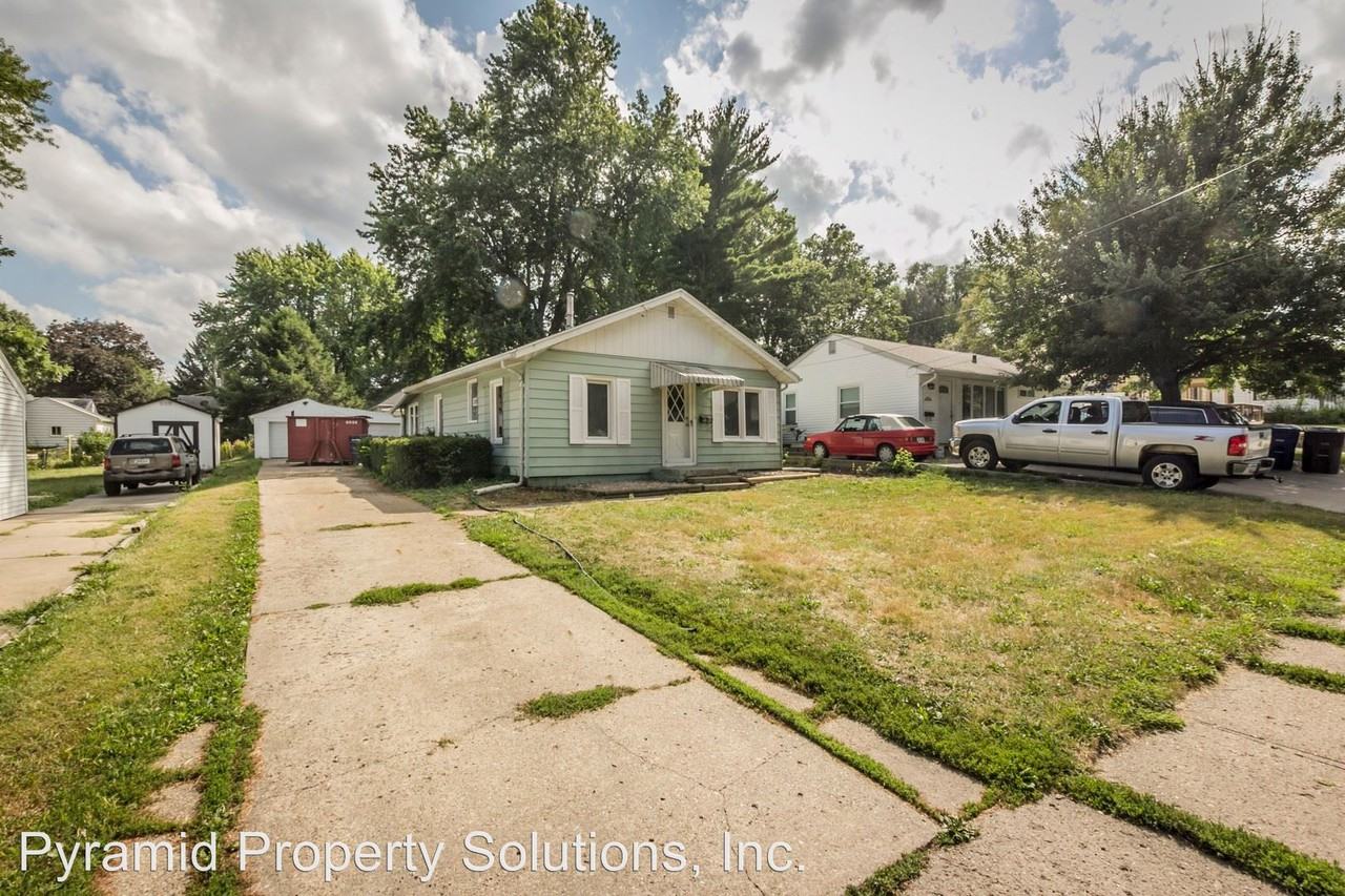 1525 Arthur Ave - Photo 3 of 20