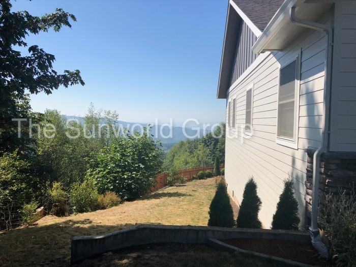 2719 Mt Pleasant Rd - Photo 3 of 27