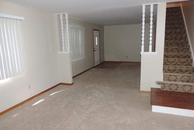 20336 W Manhattan Rd - Photo 2 of 9