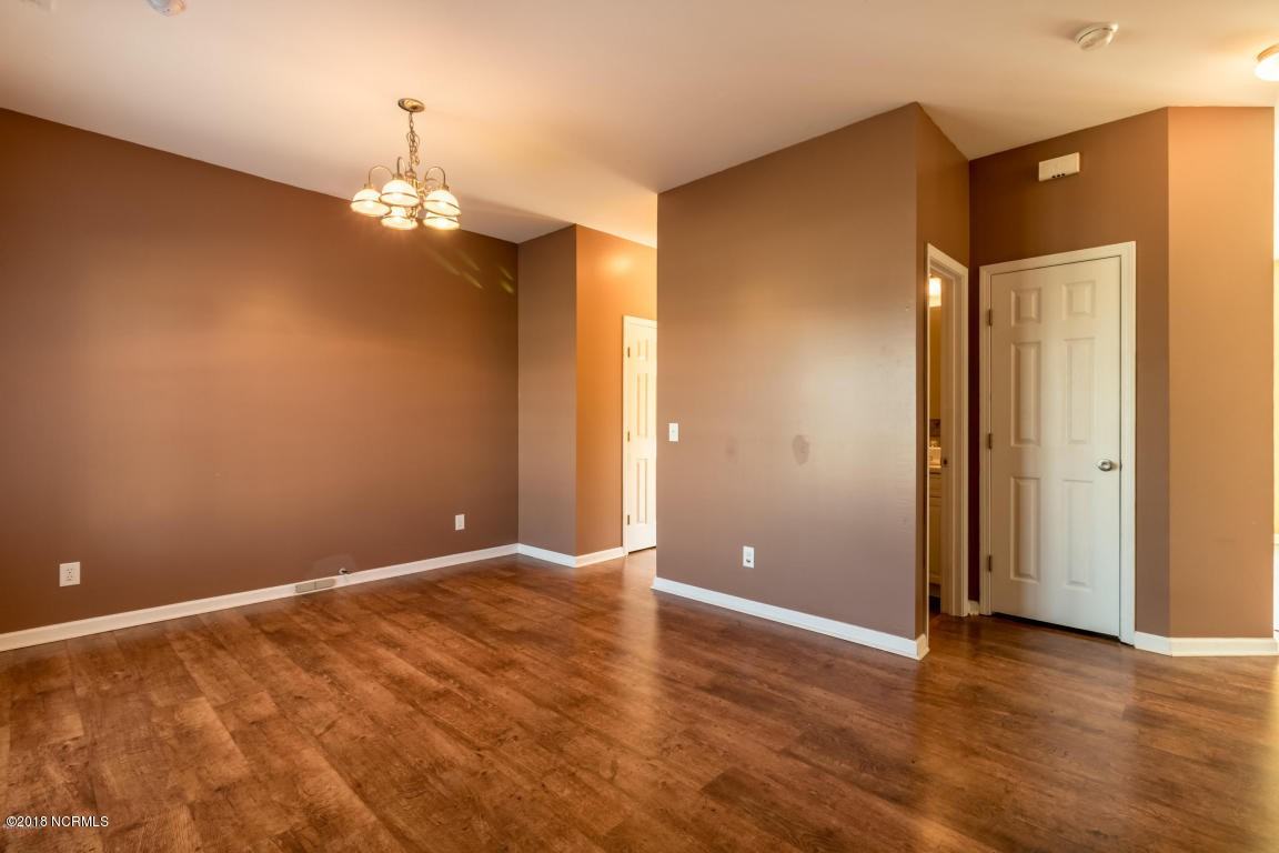 1862 Haw Branch Road - Photo 3 of 7