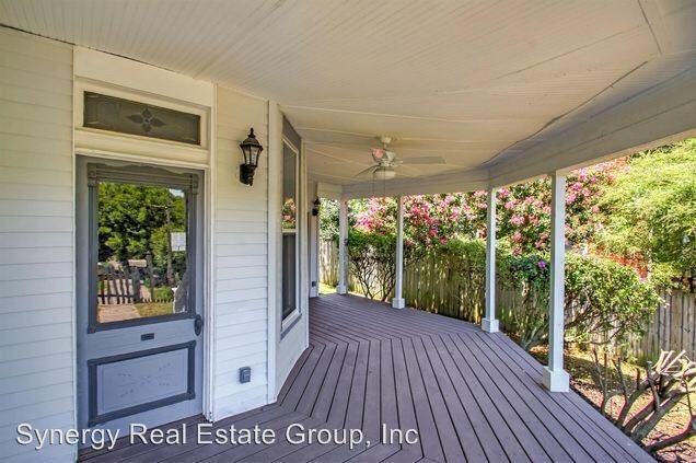 106 S 14th St - Photo 3 of 19