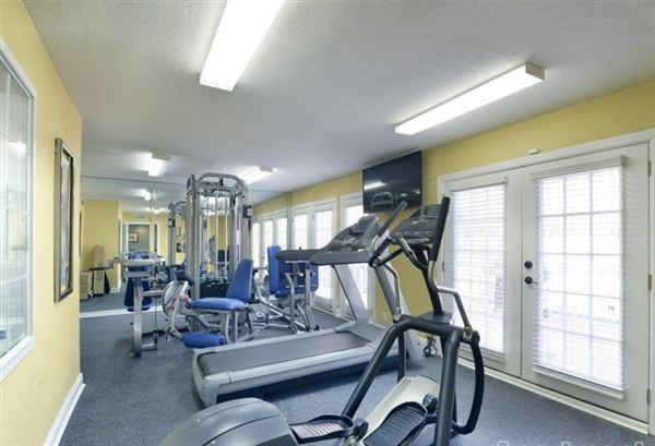 Nasa Parkway - Photo 3 of 10