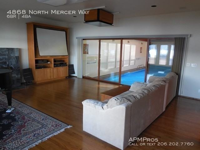 4868 N Mercer Way - Photo 3 of 20