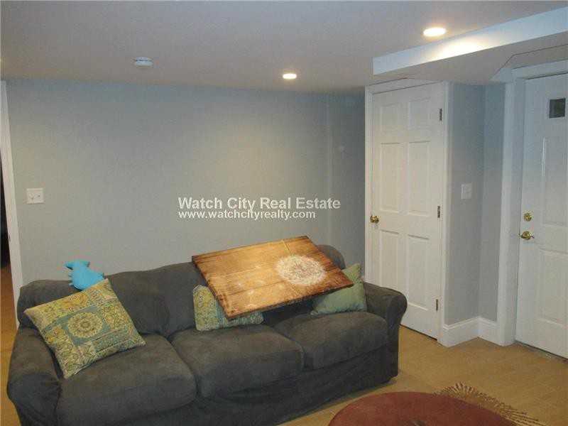 63 Oak Rd - Photo 3 of 3