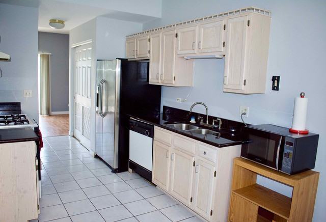 2170 Rossiter Pkwy - Photo 3 of 18
