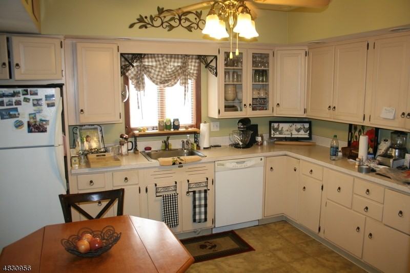 36 Glenwild Ave - Photo 3 of 21